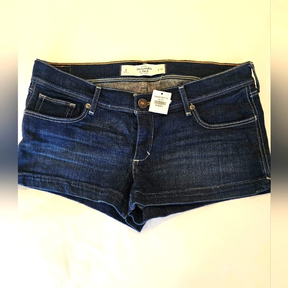 Abercrombie & Fitch denium shorts